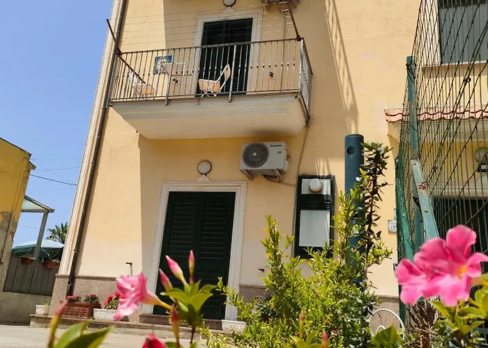 Апартаменты Lilla Housing Кастелламмаре-ди-Стабия